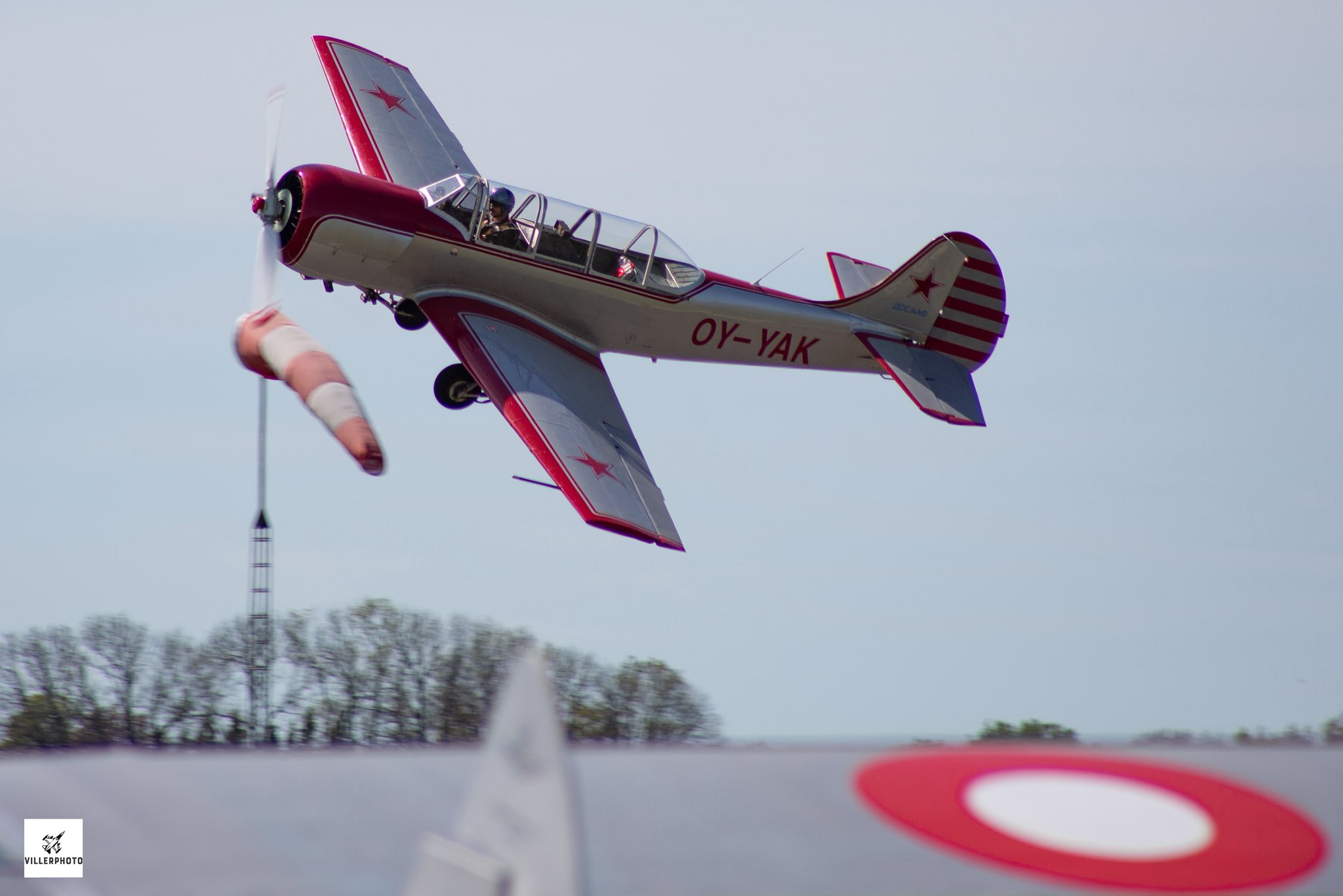 Kunstflyver i loop